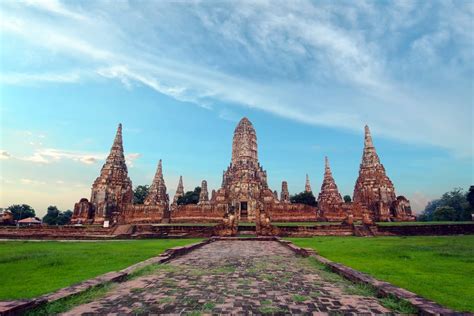 phra nakhon si ayutthaya historical park|ayutthaya historical park photos.